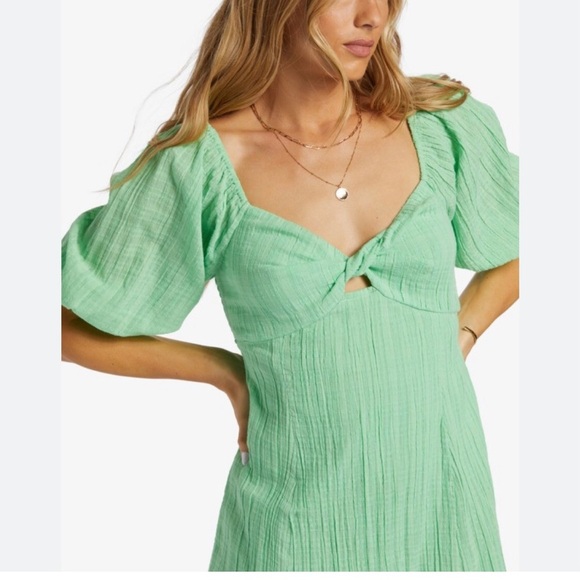 Billabong Del Sol Puff Sleeve Textured Smocked Mini Dress Size S - Picture 4 of 15